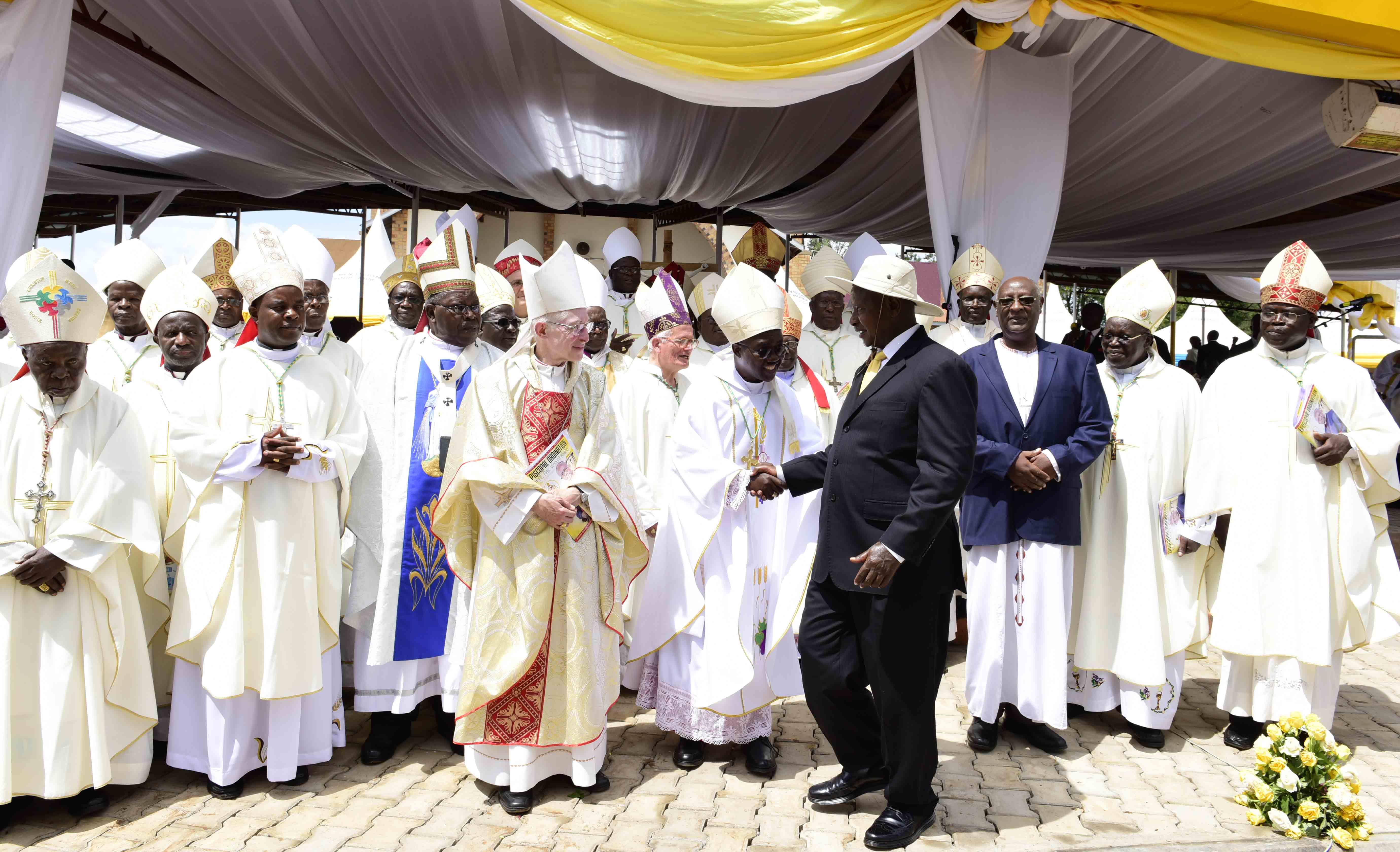 Museveni hails Pope for appointing Bishop Kirabo - Eagle Online