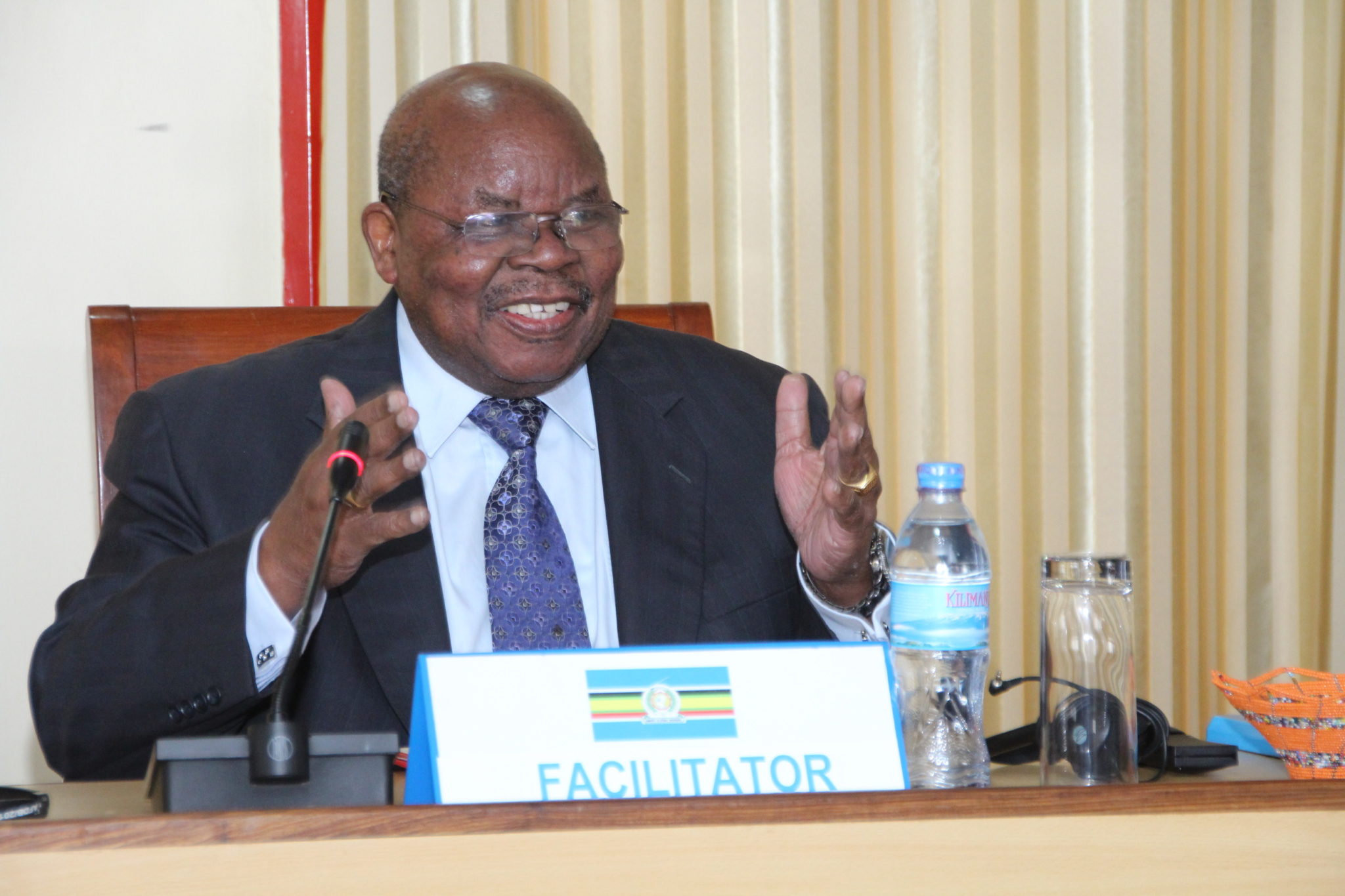 Inter-Burundi Facilitator, former Tanzanian president Benjamin Mkapa.