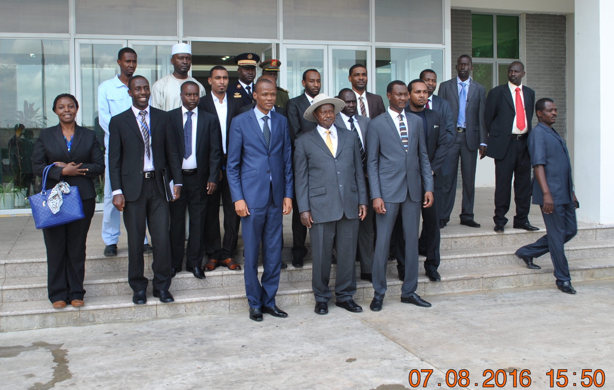 President-Museveni-with-Chad's-Minister-Djérassem-Le-Bémadjiel-and-their-respective-delegations-at-the-oil-refinery