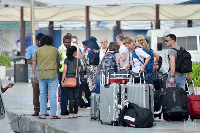 Tourists cancel trips to Uganda over delays at Entebbe Airport